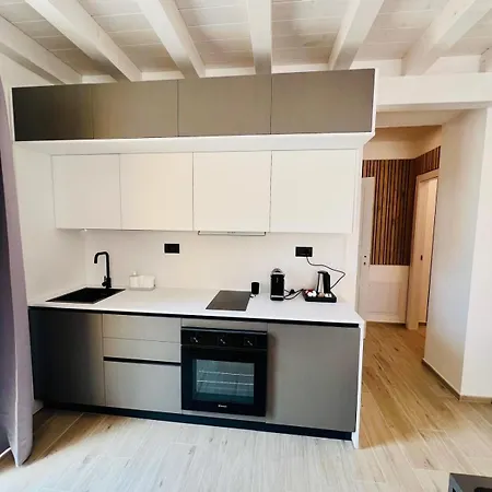 5 Terre Hub Art Apartmán
