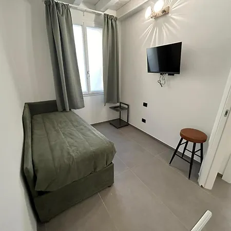 5 Terre Hub Art Apartmán
